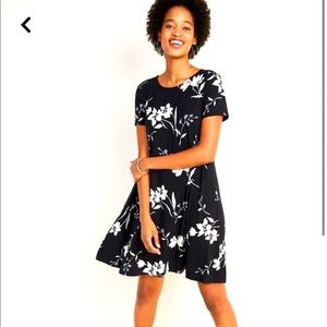 Old navy black floral shirt dress size medium